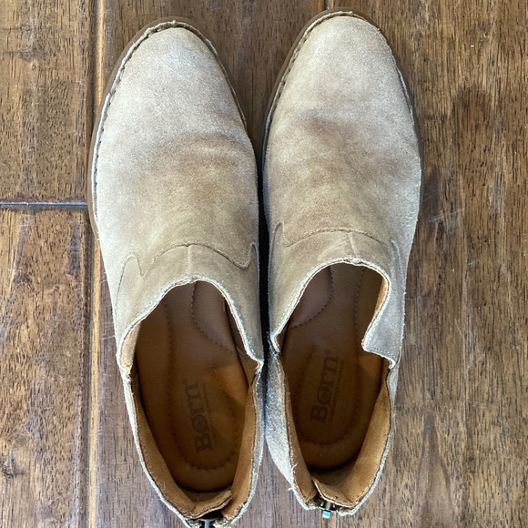 Born Kerri Crème Visone Distressed Suede Leather Ankle Boots Shoes Size 7M Beige - Picture 6 of 12